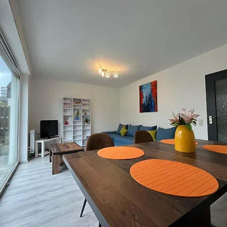 Apartment Serene Meadows Solingen